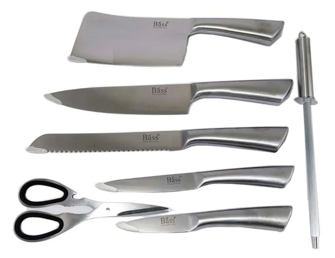https://cdn.luegopago.com/temporary/cuchillos%20en%20acero1.png